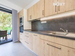 Prodej apartmánu, Horní Stropnice, 208 m2