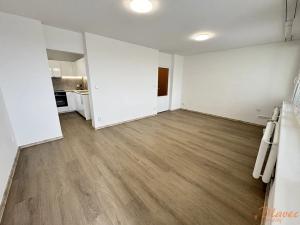 Pronájem bytu 3+1, Praha - Michle, Pod dálnicí, 76 m2