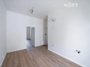 Prodej bytu 1+1, Praha - Žižkov, Na mokřině, 91 m2