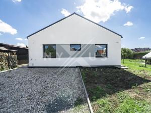 Prodej rodinného domu, Vlkava, Na Bahýnkách, 116 m2