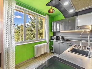 Prodej bytu 3+1, Praha - Hostivař, Horolezecká, 62 m2