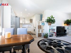 Prodej bytu 4+kk, Nový Vestec, Hlavní, 110 m2