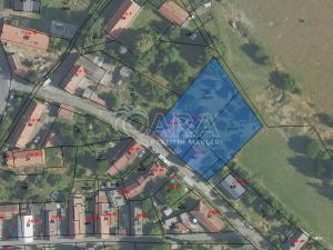 Prodej rodinného domu, Velký Chlumec, 180 m2