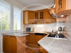 Pronájem bytu 2+1, Praha - Kamýk, Vnoučkova, 60 m2
