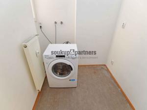 Pronájem bytu 2+kk, Praha - Smíchov, Štefánikova, 57 m2
