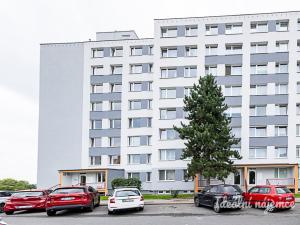 Pronájem bytu 3+1, Praha - Horní Měcholupy, Livornská, 72 m2