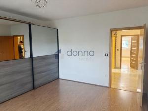 Pronájem bytu 3+kk, Praha, V Zeleném údolí, 78 m2