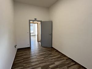 Pronájem obchodního prostoru, Ostrava, Macharova, 75 m2