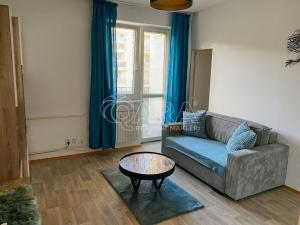 Pronájem bytu 2+1, Praha, Sulova, 83 m2