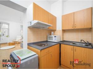 Pronájem bytu 2+kk, Jablonec nad Nisou, Anenské náměstí, 55 m2