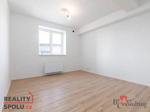Pronájem bytu 1+kk, Opava - Kateřinky, Rolnická, 31 m2