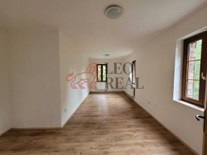 Pronájem bytu 3+kk, Nový Bor, Husova, 83 m2
