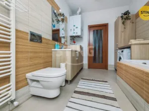 Prodej vícegeneračního domu, Pardubice, Bratranců Veverkových, 300 m2
