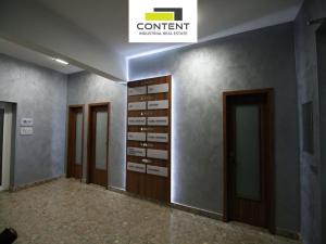 Pronájem kanceláře, Praha - Dolní Chabry, Dopraváků, 465 m2