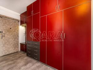 Pronájem bytu 2+kk, Praha - Kobylisy, Štíbrova, 43 m2