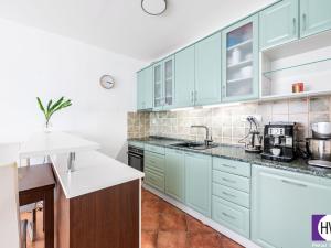 Prodej bytu 2+kk, Praha, Pasteurova, 54 m2