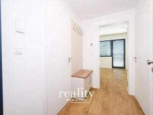 Pronájem bytu 1+kk, Znojmo, Kotkova, 35 m2