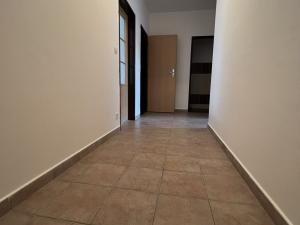 Pronájem bytu 2+kk, Pardubice - Trnová, Jozefa Gabčíka, 51 m2