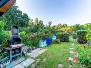 Prodej zahrady, Rybitví, 185 m2