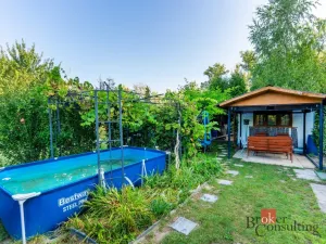 Prodej zahrady, Rybitví, 185 m2