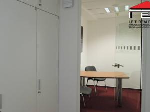 Pronájem kanceláře, Praha - Nusle, Doudlebská, 303 m2