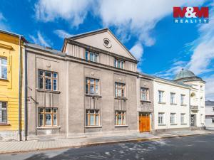 Prodej bytu 2+kk, Kladno, nám. Edvarda Beneše, 56 m2