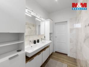 Prodej rodinného domu, Ústí nad Labem - Střekov, Jeseninova, 275 m2