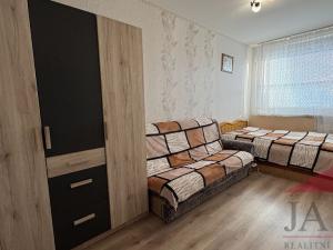Prodej bytu 2+kk, Praha - Miškovice, Na Kačence, 52 m2