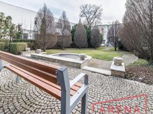 Pronájem kanceláře, Brno, Hlinky, 782 m2