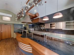 Pronájem restaurace, Praha - Nové Město, Legerova, 296 m2