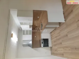 Pronájem bytu 2+kk, Benešov, Pražského povstání, 42 m2