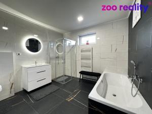 Prodej rodinného domu, Černovice, 140 m2