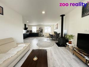Prodej rodinného domu, Černovice, 140 m2