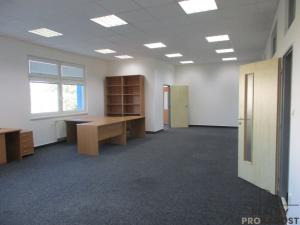 Pronájem kanceláře, Veselí nad Moravou, Kollárova, 105 m2
