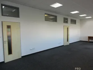 Pronájem kanceláře, Veselí nad Moravou, Kollárova, 105 m2