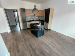 Pronájem bytu 3+1, Aš, Údolní, 97 m2