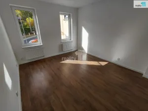 Pronájem bytu 3+1, Aš, Údolní, 97 m2