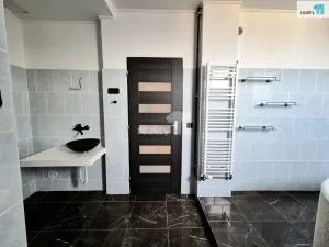 Prodej bytu 3+1, Aš, Jateční, 72 m2