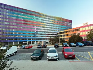 Pronájem kanceláře, Praha, Kodaňská, 121 m2