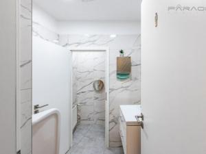 Pronájem kanceláře, Praha - Nové Město, Washingtonova, 334 m2