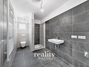 Pronájem bytu 2+kk, Znojmo, Třešňová, 64 m2
