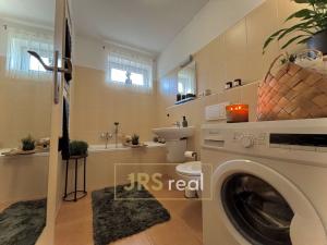 Pronájem bytu 1+kk, Zlín, Zelinova, 35 m2