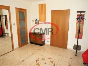 Pronájem bytu 2+kk, Praha, Voskovcova, 81 m2