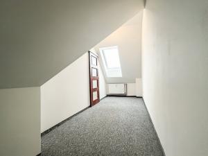 Pronájem bytu 2+1, Ústí nad Labem - Krásné Březno, Drážďanská, 62 m2