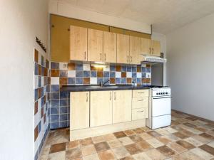 Pronájem bytu 2+1, Chomutov, Kamenný vrch, 60 m2