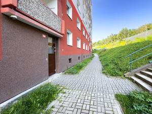 Pronájem bytu 2+1, Chomutov, Kamenný vrch, 60 m2
