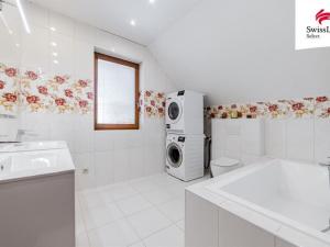 Prodej rodinného domu, Pardubice, Školní, 160 m2