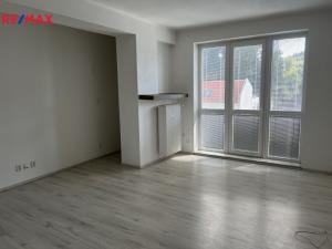 Pronájem bytu 2+1, Zlín, třída Tomáše Bati, 70 m2