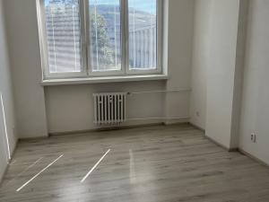 Pronájem bytu 2+1, Zlín, třída Tomáše Bati, 70 m2