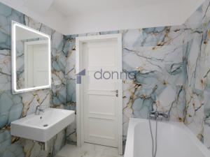 Pronájem bytu 2+kk, Praha, Jeseniova, 50 m2